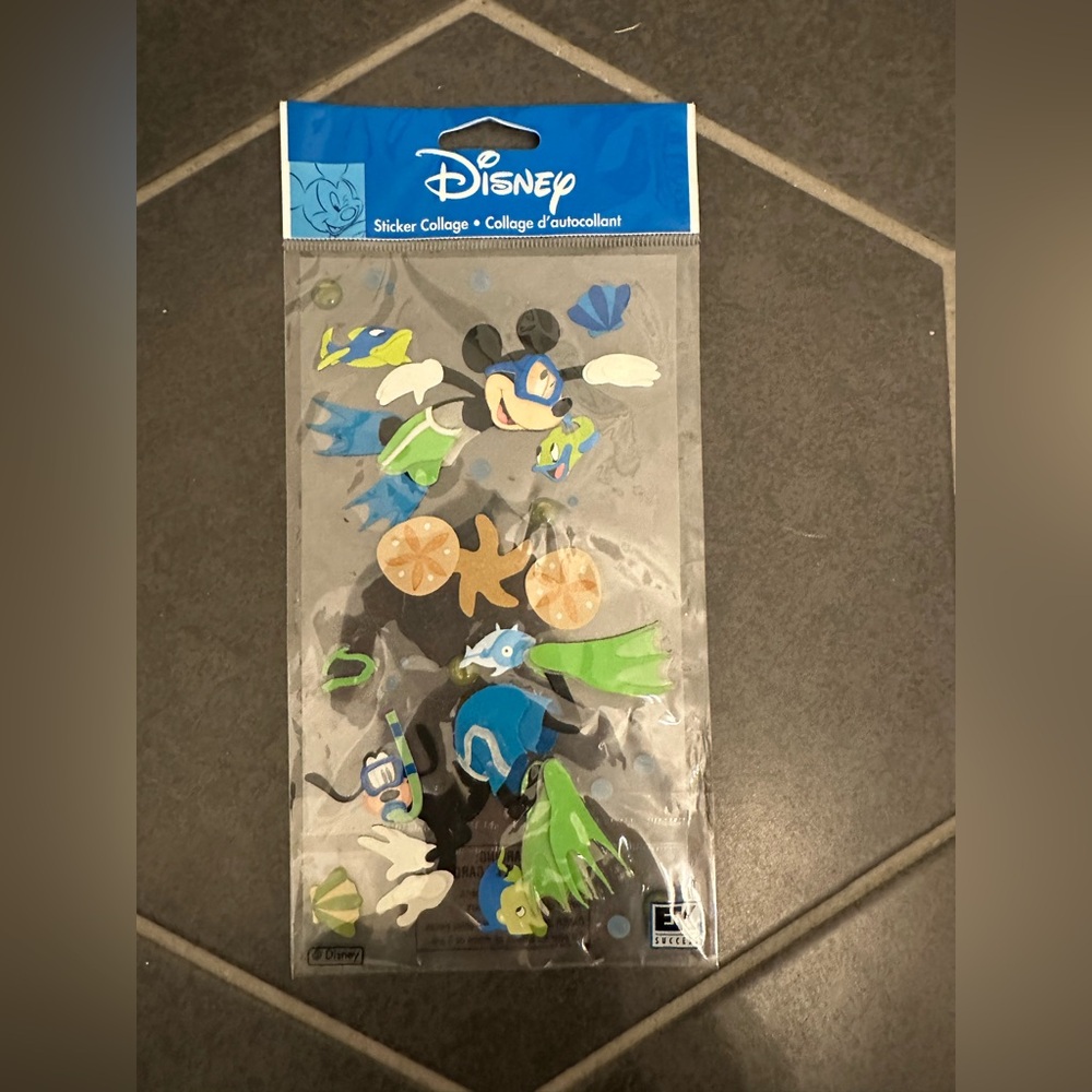 NWT’s Jolee’s Boutique Disney Mickey Mouse and Goofy Snorkel Scrapbook Stickers